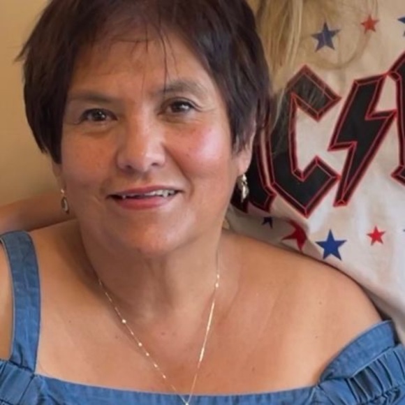 Meet your Posher, Nancy - Picture 1 of 1